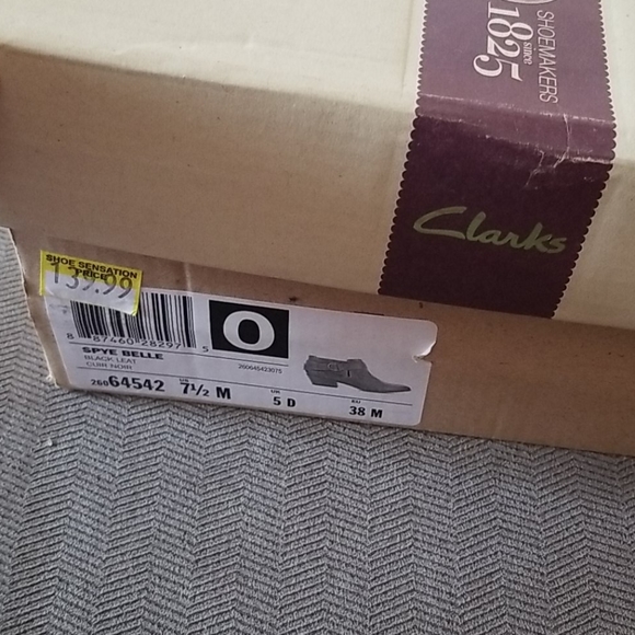 Clarks, Black, ankle boots - Picture 5 of 5